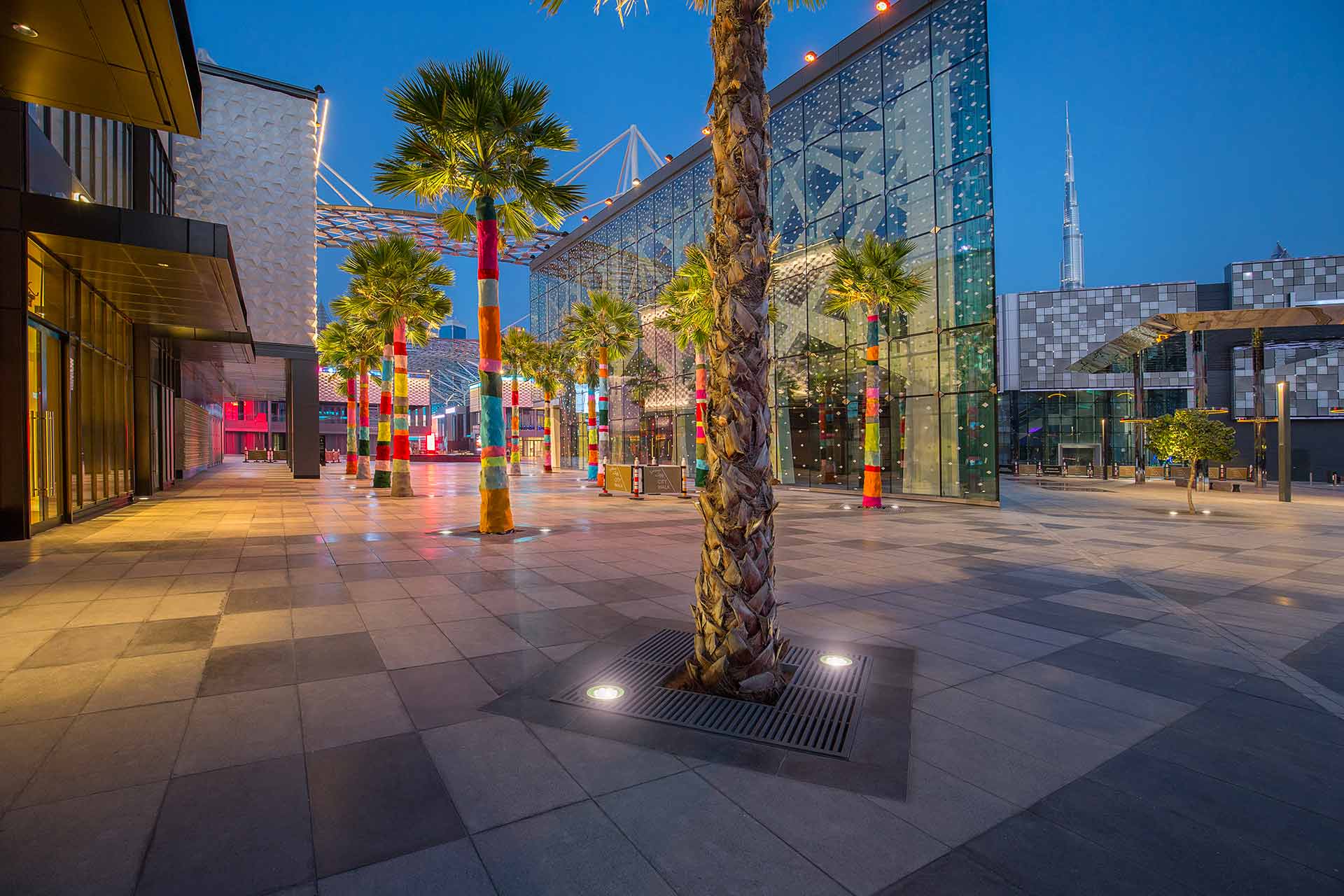 City Walk 2